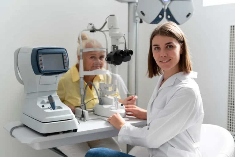 Eye Specialist